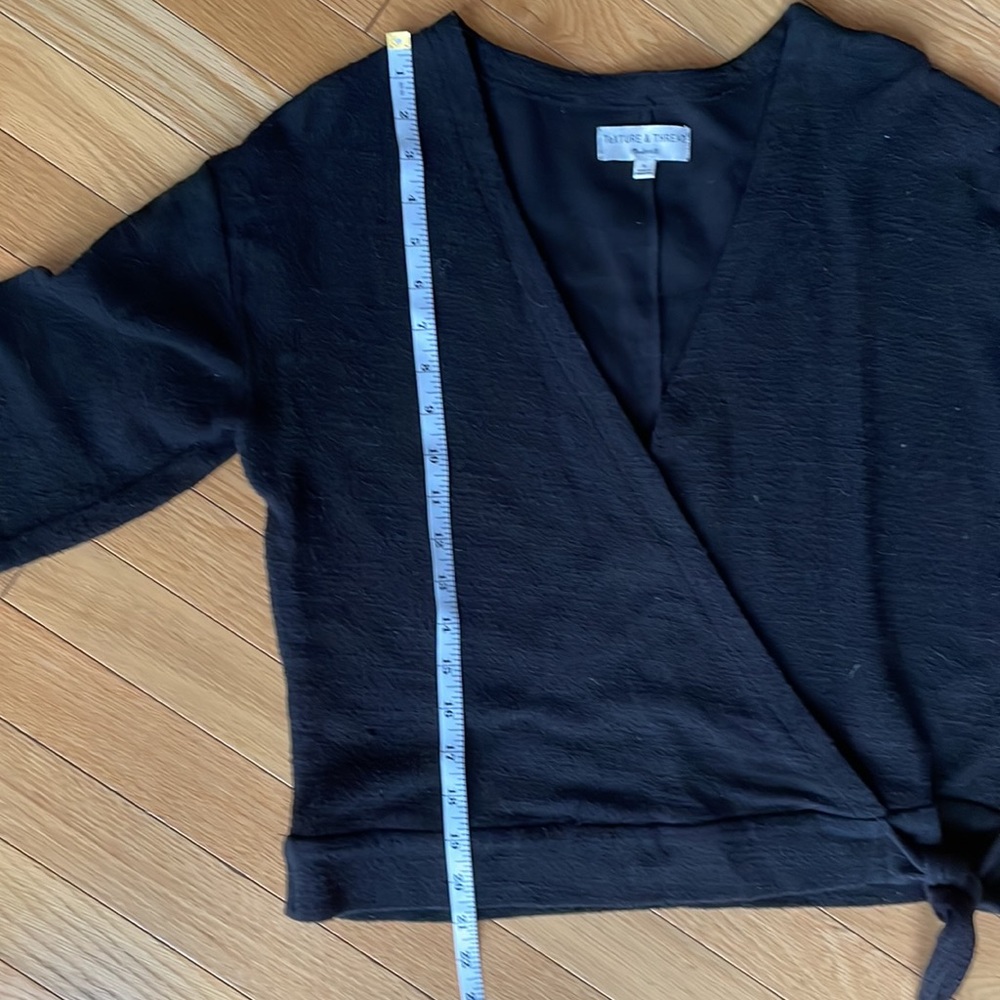 Madewell Texture & Thread Black Wrap Top - Picture 2 of 4